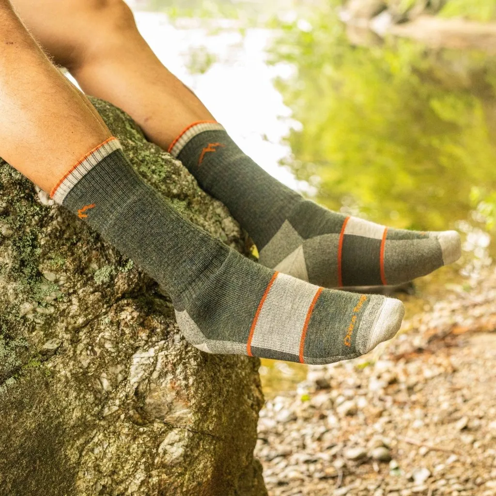 Darn Tough 1405 Men's Hiker Boot Full Cushion Midweight Hiking Socks